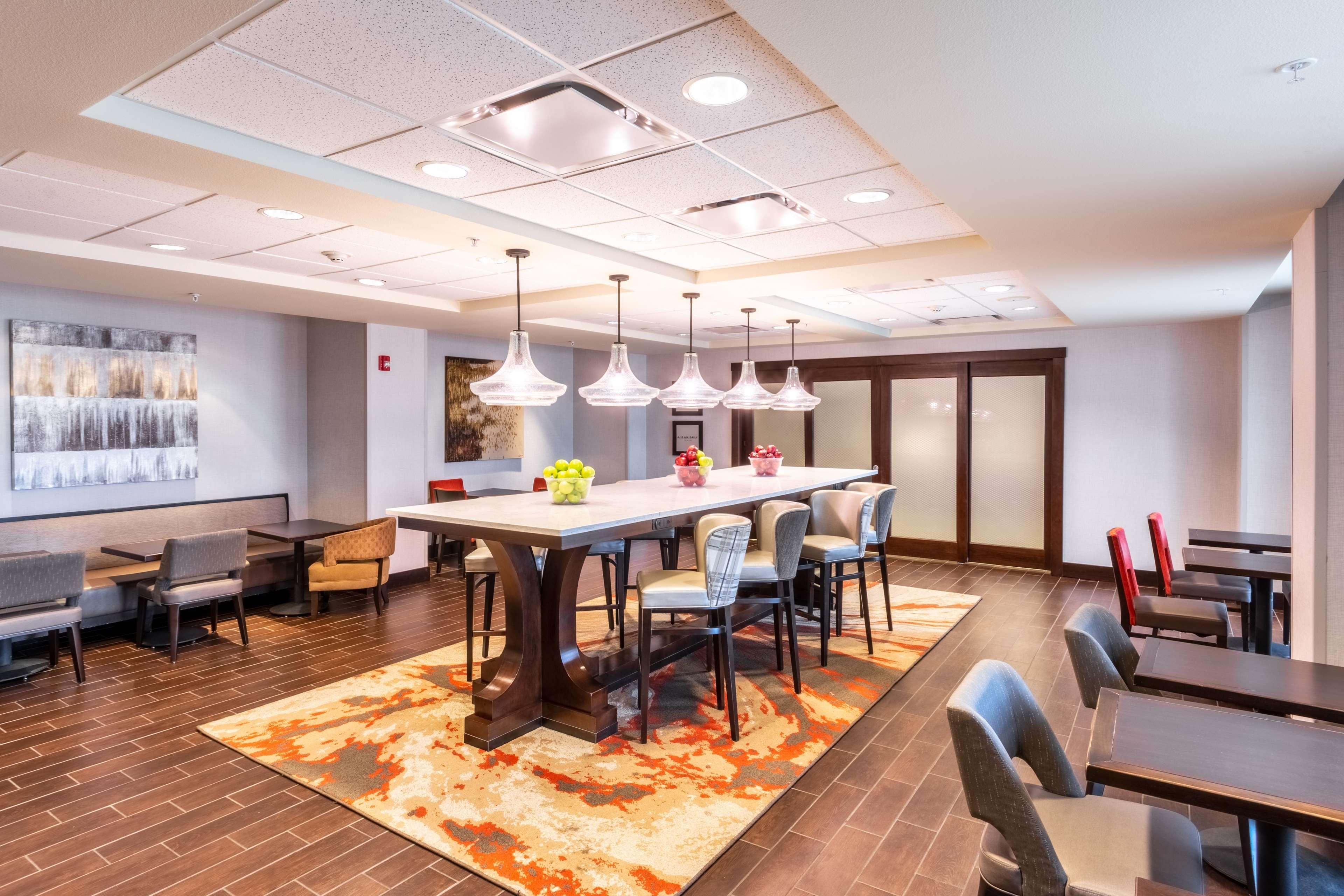 Hampton Inn Rawlins Exteriör bild